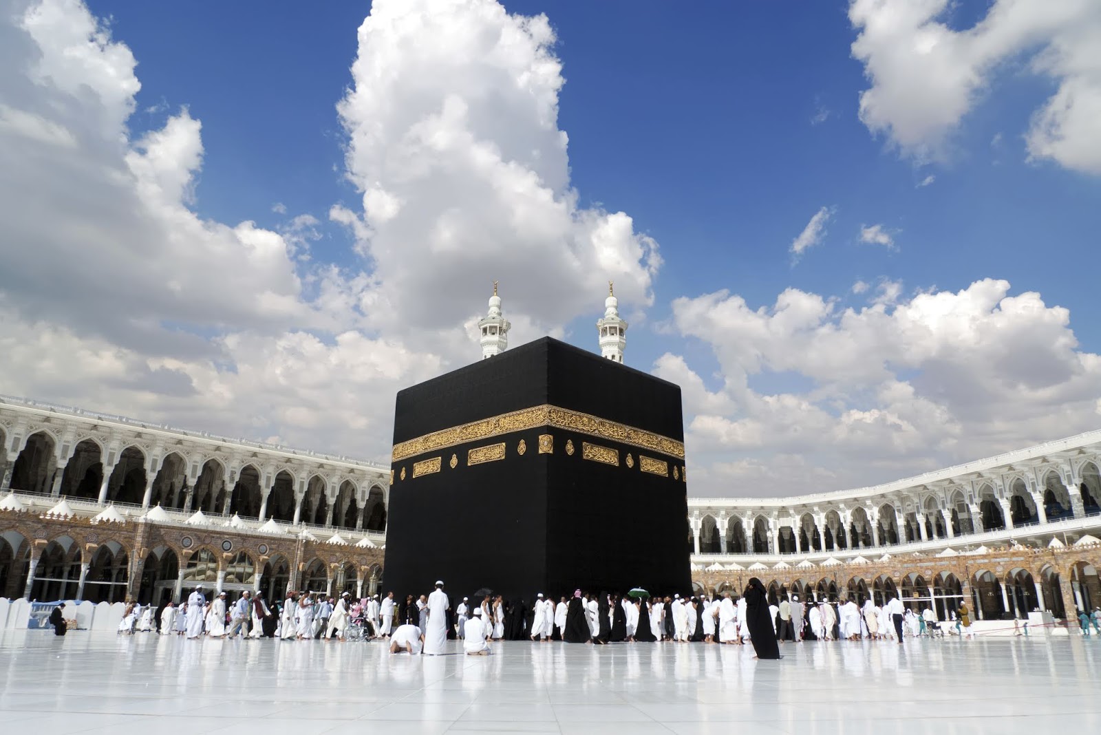 The most powerful company booking Hajj and Umrah trips from Hurghada